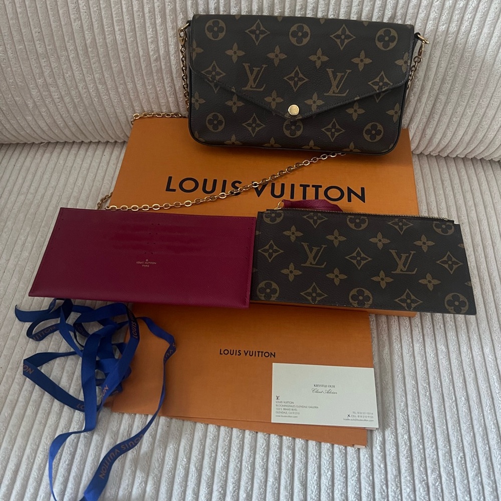 Gently used/ like new monogram Louis Vuitton bag